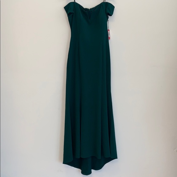 NWT VINCE CAMUTO Notched Off Shoulder Gown 16 XL - Picture 6 of 8